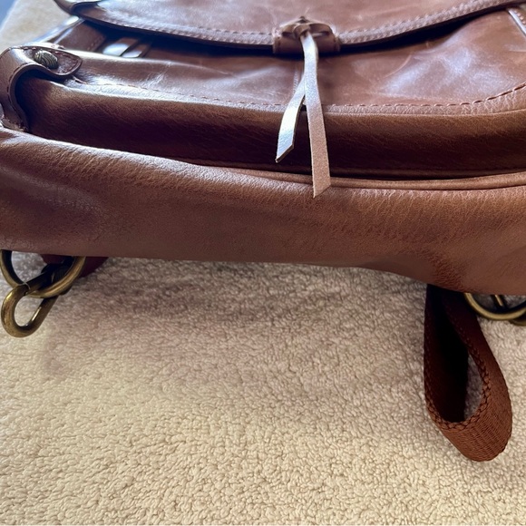 The Sak Ventura II Distressed Leather Convertible Backpack/Crossbody - Picture 4 of 7